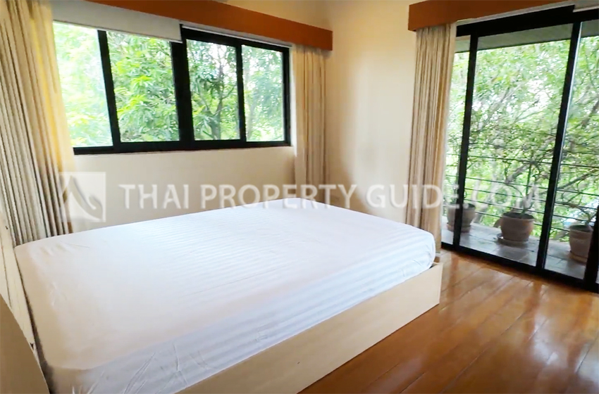 Apartment in Phaholyothin 